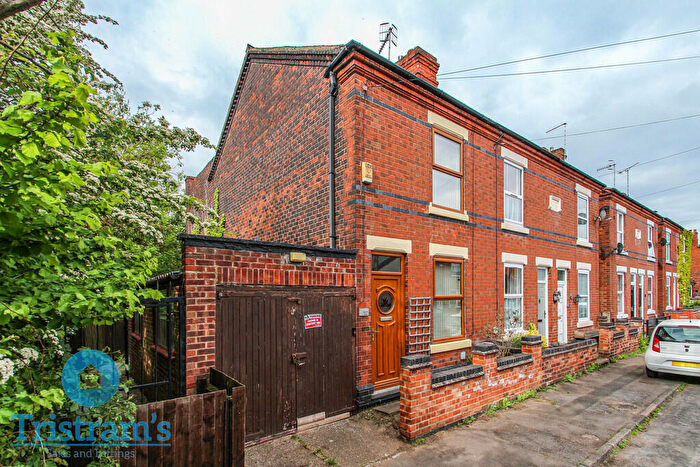 3 Bedroom End Of Terrace House For Sale In Northwood Street, Stapleford, NG9