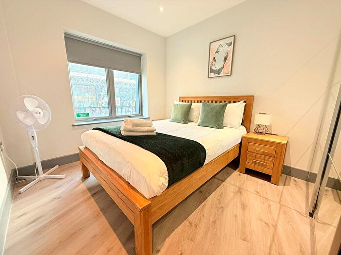 1 Bedroom Flat To Rent In High Road, Wembley, HA9