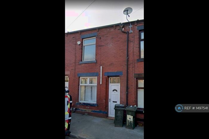 2 Bedroom Terraced House To Rent In Kensington Street, Rochdale, OL11