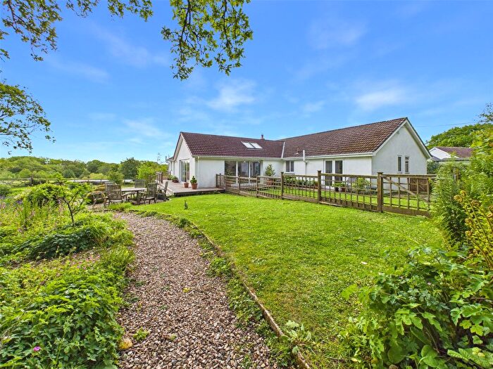 4 Bedroom Bungalow For Sale In Pyworthy, Holsworthy, Devon, EX22