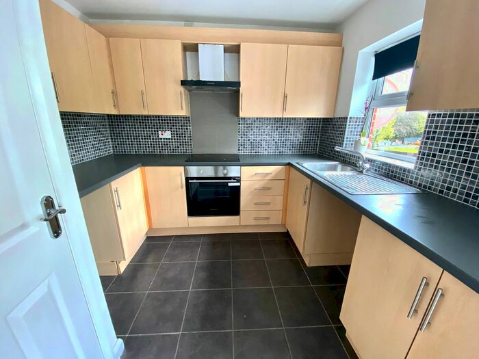 2 Bedroom Flat To Rent In Reservoir Road, Erdington, Birmingham, B23