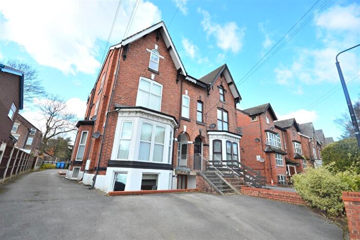 1 Bedroom Apartment To Rent In Irlam Road, Sale, M33