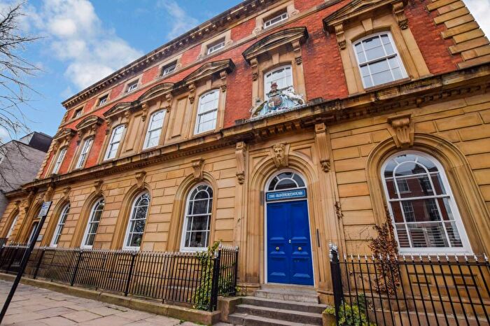 2 Bedroom Flat To Rent In The Old Court House, Encombe Place, Salford, Manchester, M3