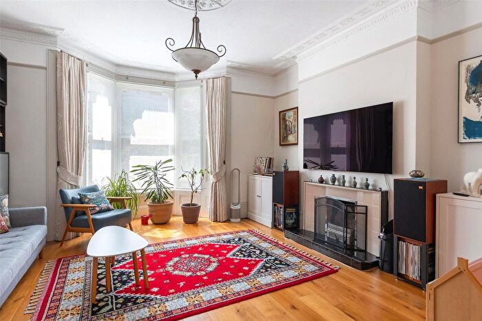 5 Bedroom Terraced House To Rent In Poplar Grove, Brook Green, London, W6