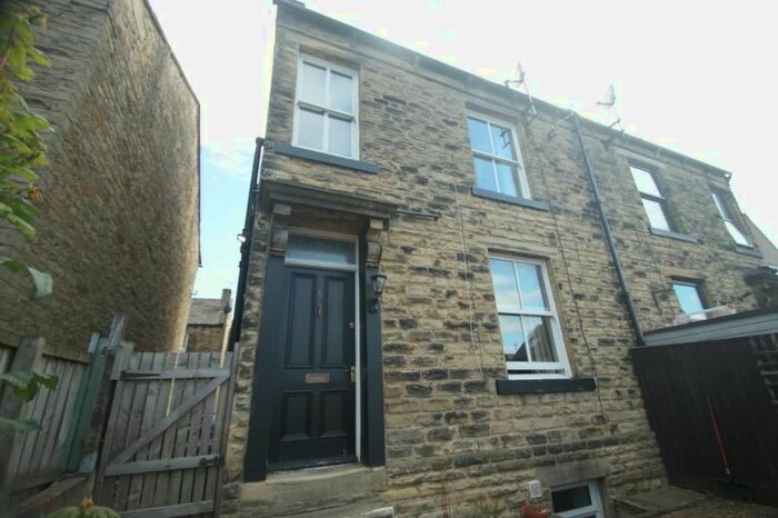 1 Bedroom Terraced House To Rent In Arthur Terrace, Farsley, Leeds, West Yorkshire, LS28