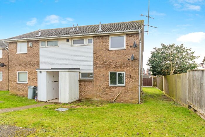 1 Bedroom Flat To Rent In Keble Court, Stamford, PE9