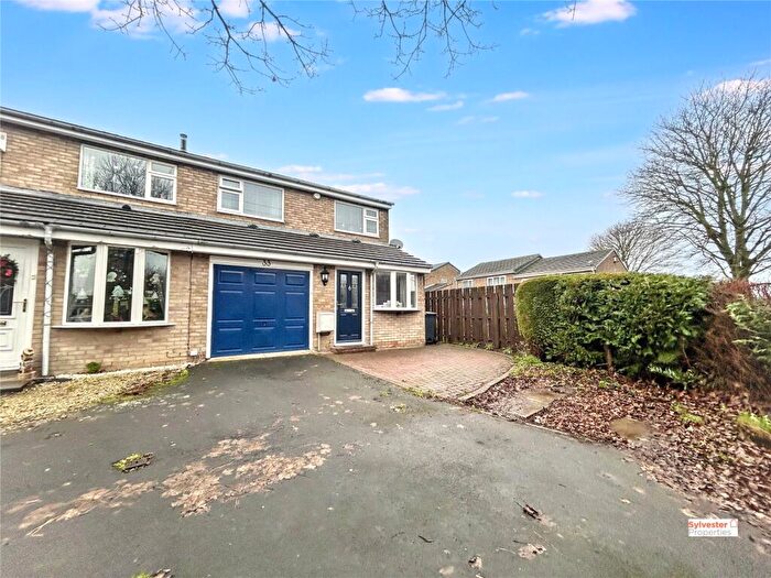 3 Bedroom Semi Detached House For Sale In Trefoil Road, Tanfield Lea, Stanley, DH9