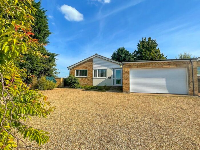 4 Bedroom Detached Bungalow For Sale In Grimston Road, South Wootton, King's Lynn, PE30