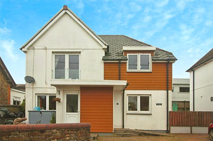 2 Bedroom Flat To Rent In Bradworthy, Devon, EX22