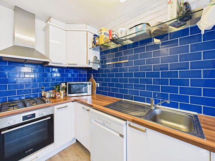 5 Bedroom Detached House To Rent In Southampton Street, Brighton, BN2