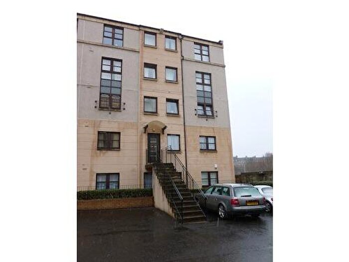 2 Bedroom Flat To Rent In Rodney Place, Edinburgh, EH7