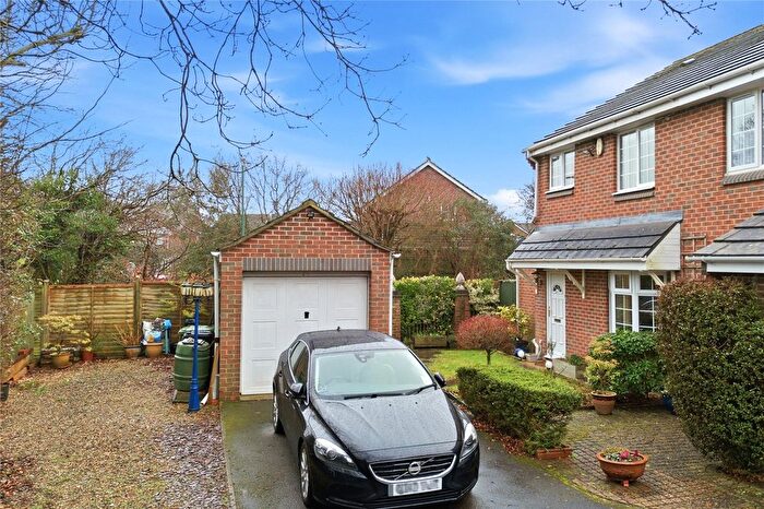 3 Bedroom Semi-Detached House For Sale In Bromfield Walk, Emersons Green, Bristol, South Gloucestershire, BS16