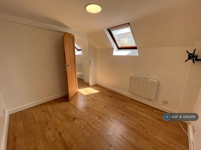 1 Bedroom Flat To Rent In Park Road, Sandy, SG19