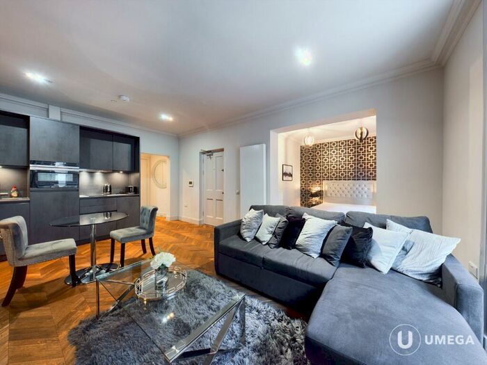1 Bedroom Apartment To Rent In Rutland Square, West End, Edinburgh, EH1