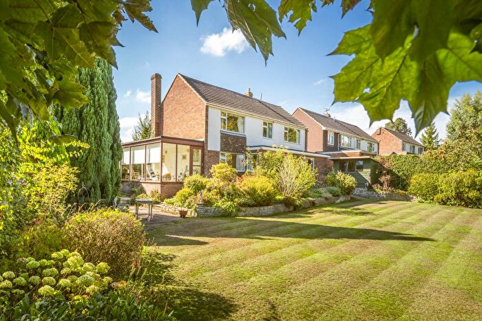 4 Bedroom Detached House For Sale In Smythe Close, Southborough, Tunbridge Wells (No Chain), TN4