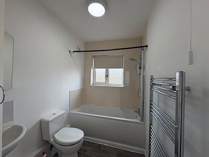 3 Bedroom House To Rent In Delhurst Road, Birmingham., B44