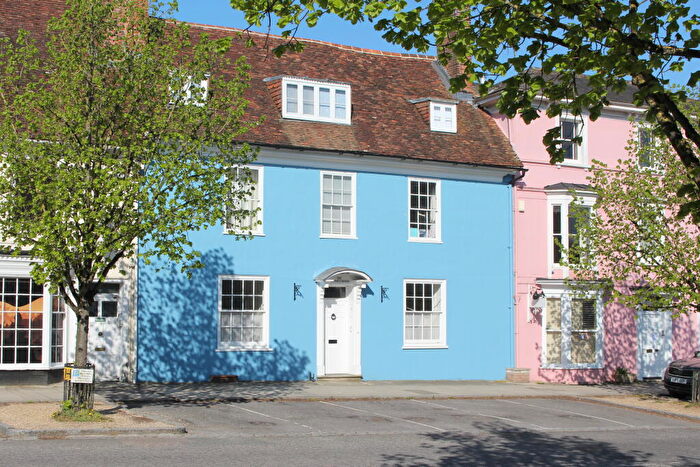 5 Bedroom Town House To Rent In Broad Street, Alresford, Hampshire, SO24