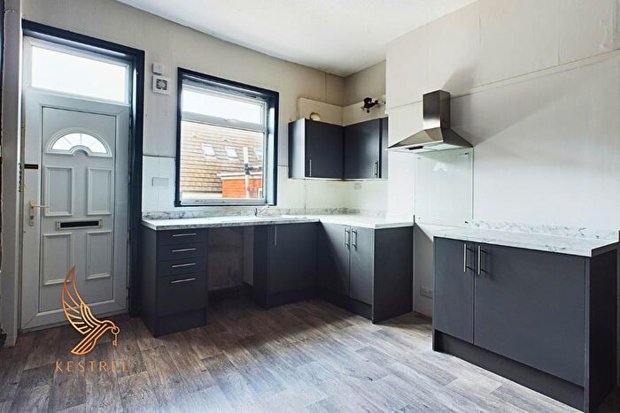 3 Bedroom Terraced House To Rent In St. Marys Place, Castleford, WF10