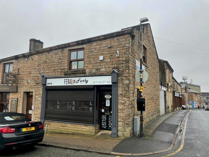 Terraced House To Rent In Warner Street, Accrington, BB5