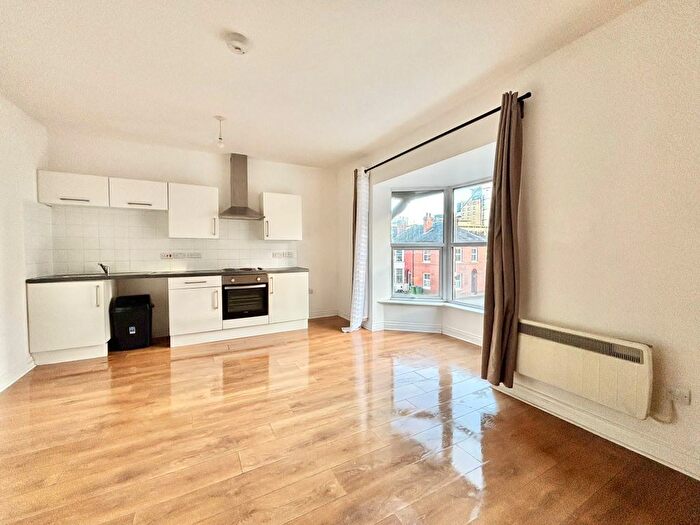 1 Bedroom Flat To Rent In Bellevue Road, Southampton, SO15