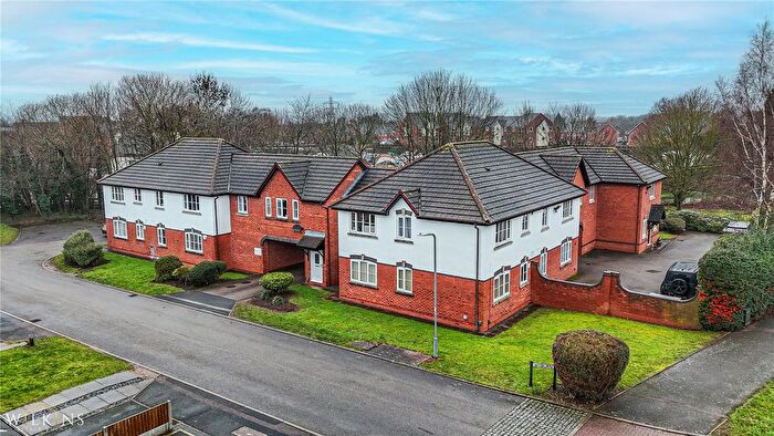 2 Bedroom Flat For Sale In Woburn, Glascote, Tamworth, Staffordshire, B77