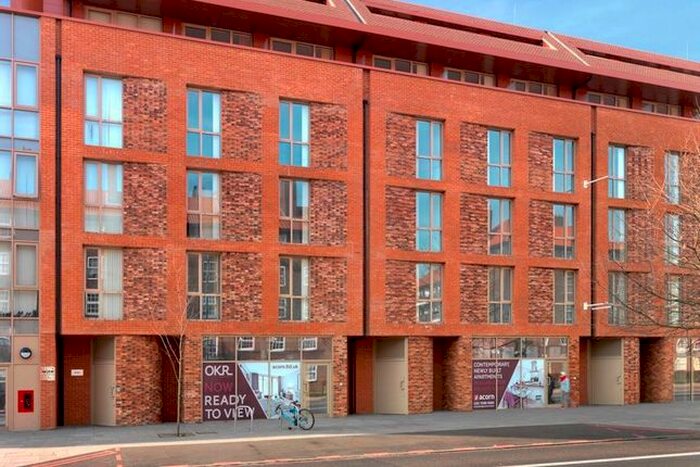 3 Bedroom Flat To Rent In Milestone House, Old Kent Road, SE1