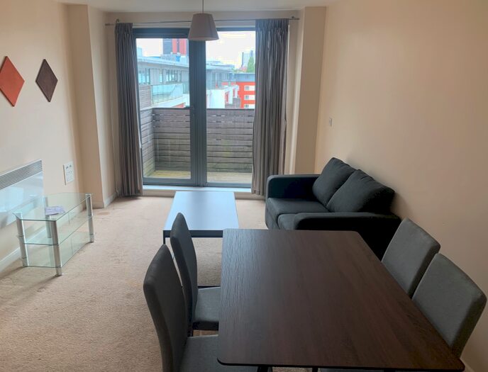 2 Bedroom Apartment To Rent In Skyline, B1