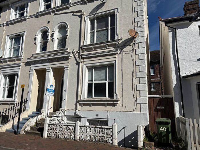 1 Bedroom Flat To Rent In Dudley Road, Tunbridge Wells, TN1