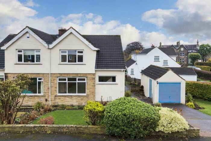 3 Bedroom Semi-Detached House To Rent In Brighton Road, Ilkley, West Yorkshire, LS29