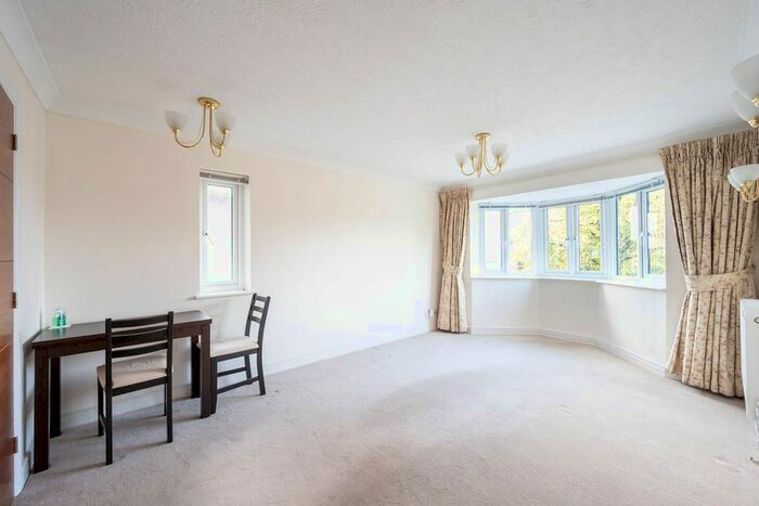 1 Bedroom Flat To Rent In Southey Road, Wimbledon, London, SW19