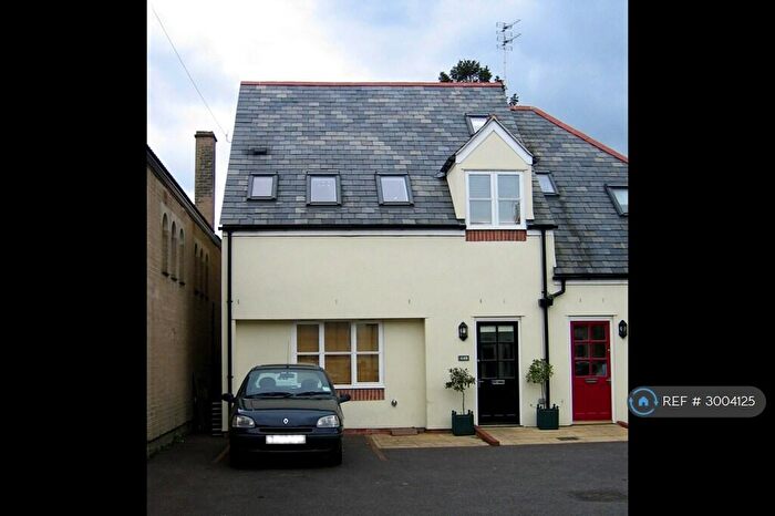 4 Bedroom Semi-Detached House To Rent In Catherine St, Oxford, OX4