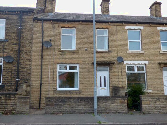 3 Bedroom Terraced House To Rent In St Peg Lane, Cleckheaton, BD19