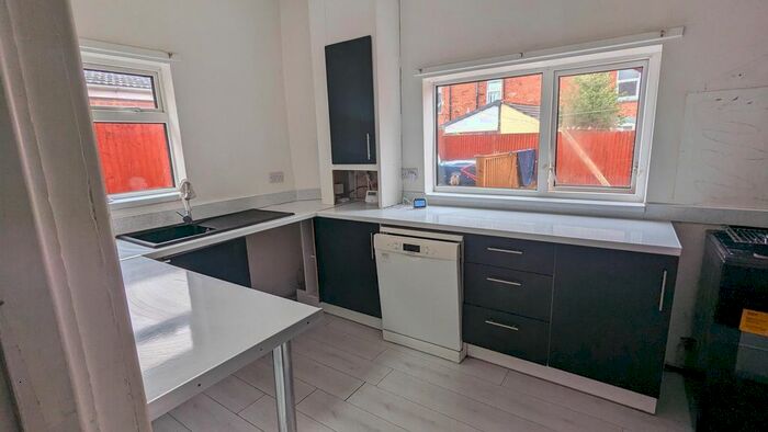 4 Bedroom Terraced House To Rent In Charles Street, Gainsborough, DN21