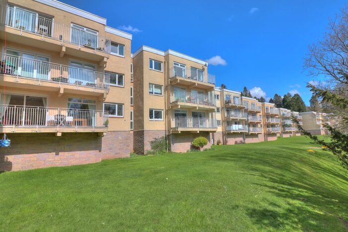 3 Bedroom Flat For Sale In Netherblane, Blanefield, Glasgow, G63