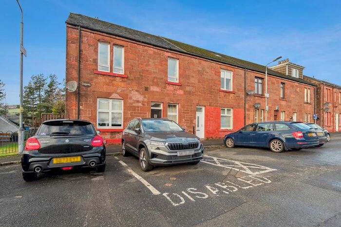 1 Bedroom Flat To Rent In Union Street, Bonhill, Alexandria, G83