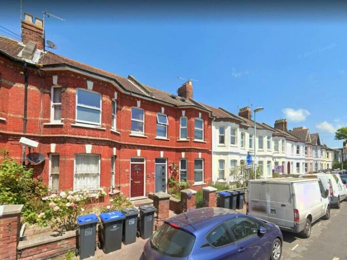 Studio To Rent In Lennox Road, Worthing, BN11