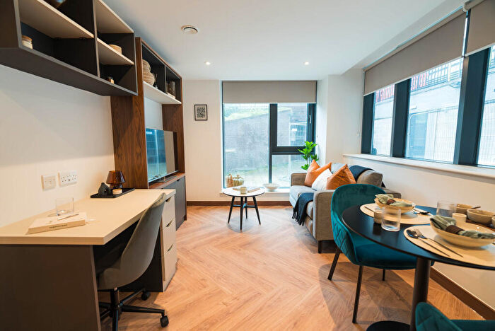 1 Bedroom Apartment To Rent In Apt, Live Oasis Merrion Street Gardens #, LG02