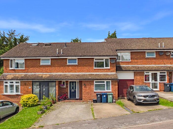 3 Bedroom Terraced House For Sale In The Spinney, Chesham, Buckinghamshire, HP5