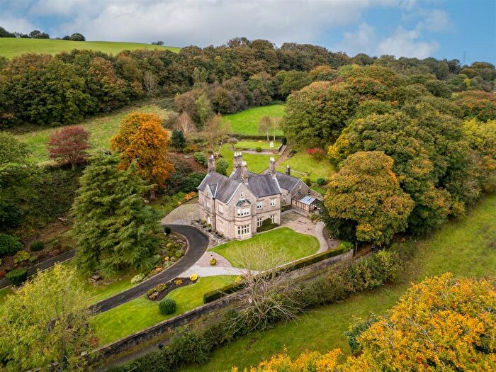 6 Bedroom Detached House For Sale In Hague Road, Broadbottom, SK14