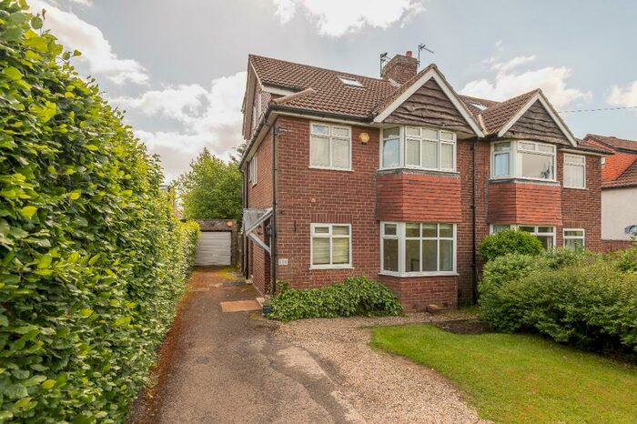 4 Bedroom Semi-Detached House To Rent In The Avenue, Alwoodley, Leeds, LS17