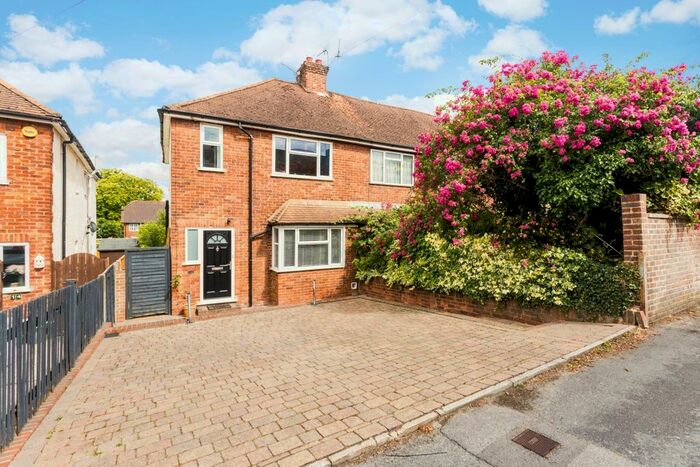 2 Bedroom Terraced House To Rent In Grove Road, Sevenoaks, TN14