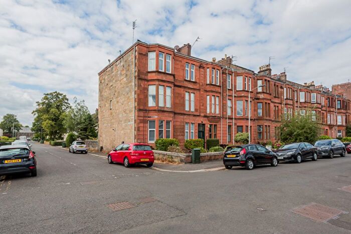 2 Bedroom Flat For Sale In Flat, Whitehaugh Drive, Paisley, PA1