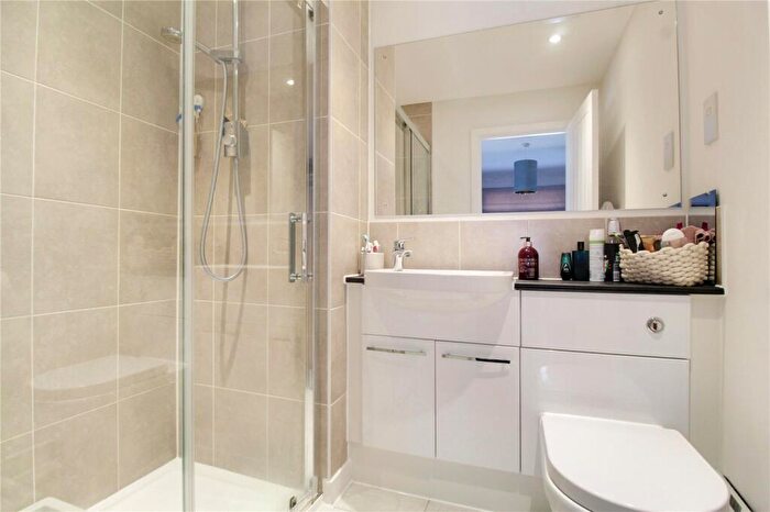 2 Bedroom Semi-Detached House For Sale In Brick Work Lane, Hook, RG27