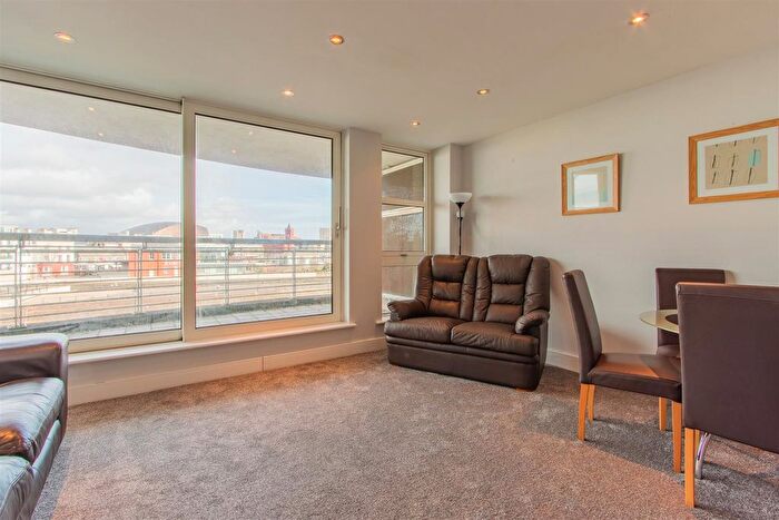1 Bedroom Flat To Rent In Havannah Street, Cardiff, CF10