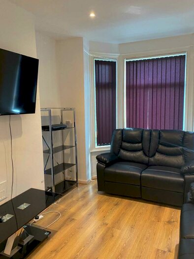 4 Bedroom Terraced House To Rent In Whitby Road, Fallowfield, M14