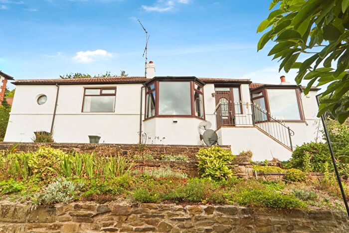 3 Bedroom Detached Bungalow For Sale In Pudsey Road, Leeds, LS13