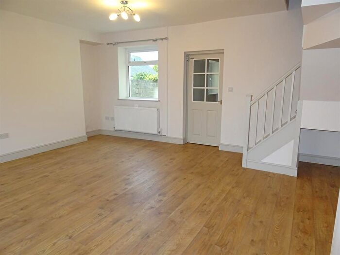 3 Bedroom Semi Detached House To Rent In High Street, Heol-Y-Cyw, Bridgend, CF35