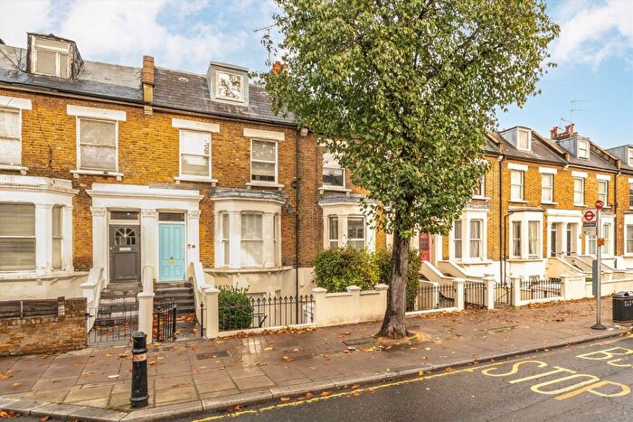 4 Bedroom Flat To Rent In Shirland Road, Maida Vale, W9