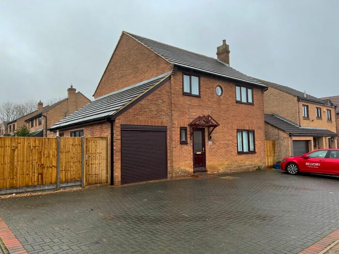 4 Bedroom Detached House To Rent In Stokenchurch Place, Bradwell Common, Milton Keynes, MK13