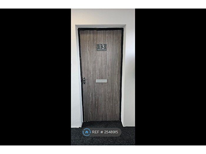 3 Bedroom Flat To Rent In Whitehall Court, Retford, DN22